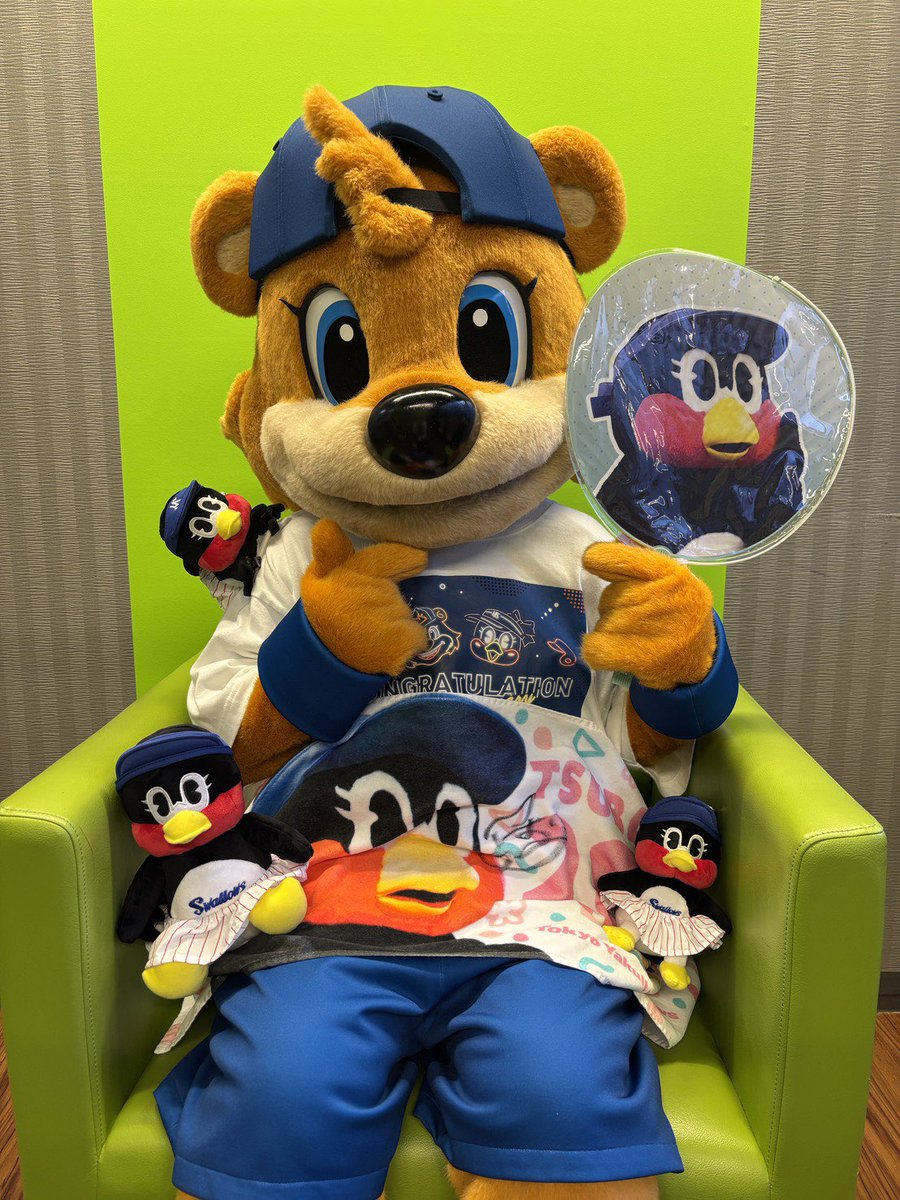 Cubby_Kamasta's tweet photo. つばみちゃん🎀
2ひかんありがとござました🌟
とつてもたのしかったてすのて✨✨
プレゼント🎁も
たくさんありがとござました🐻🎶
だいすきてすのて♡♡♡ https://t.co/T9qyr4Vfqt
