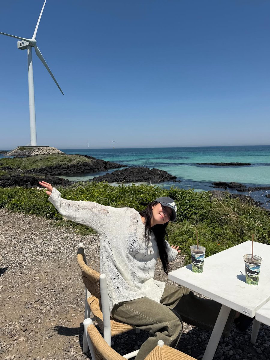 JISOO NEWS tweet media