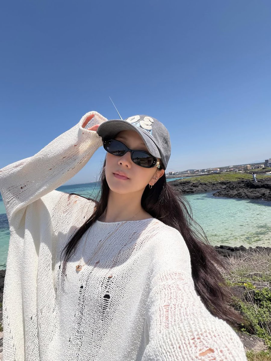 JISOO NEWS tweet media