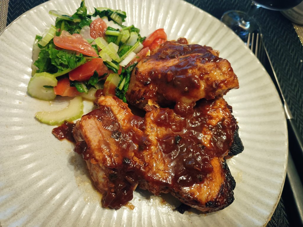 スペアリブページ　セット 今晩は🙆🏻‍♀️妻の誕生日に買ったフライヤークッカーでBBQスペアリブ