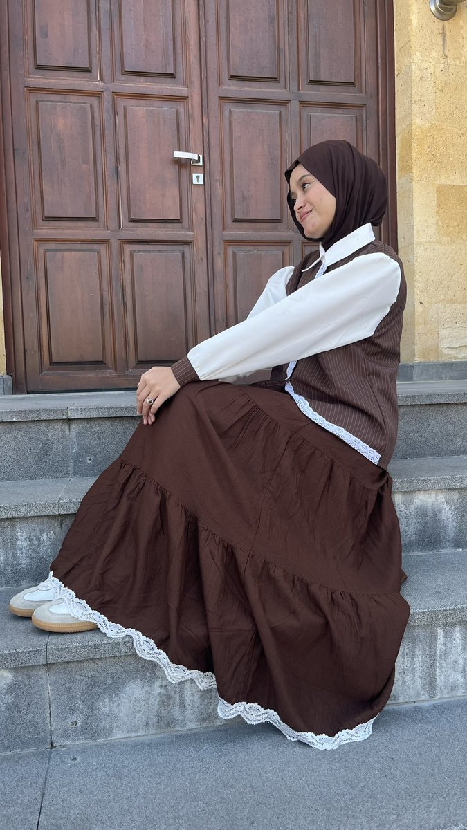 lovesandbery's tweet photo. Top penemuan outfit shooopeee terlucuuu 🤍🫰🏻🌸🤩🤩🌸 https://t.co/JCrXLRaitz