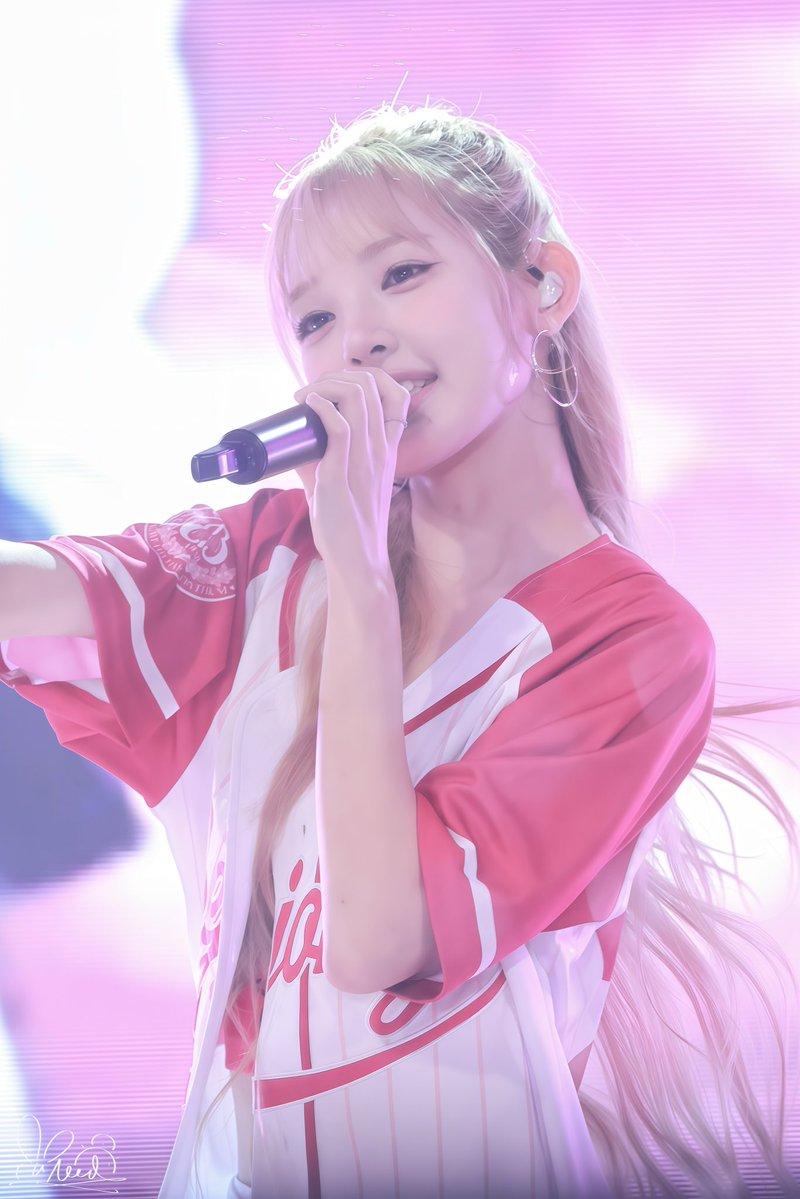 uneed_dr's tweet photo. #YUHA #유하 #柳河岚 
#hearts2hearts #하츠투하츠 https://t.co/lxPSkKUhQ8