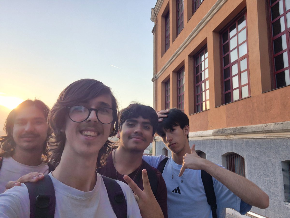 PATOZALO_SBS's tweet photo. Gracias Bilbao por un bonito viaje de descanso, el torneo me sirvió para probar cosas nuevas y como siempre Molo nunca decepciones en llevarme a mis limites, ahora a por Francia, voy a por todas sbs 💪🏽 https://t.co/05XGLpmC99