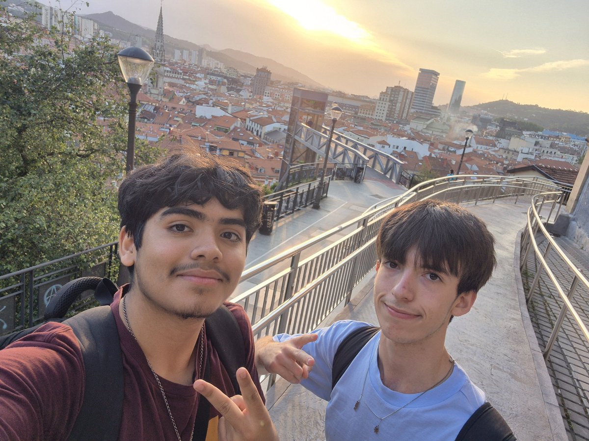 PATOZALO_SBS's tweet photo. Gracias Bilbao por un bonito viaje de descanso, el torneo me sirvió para probar cosas nuevas y como siempre Molo nunca decepciones en llevarme a mis limites, ahora a por Francia, voy a por todas sbs 💪🏽 https://t.co/05XGLpmC99