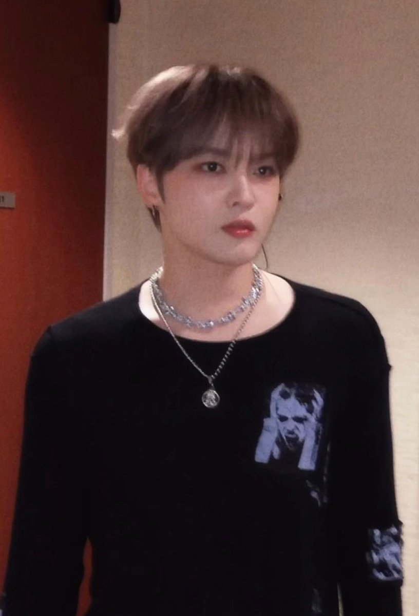 Kasa_A_W_'s tweet photo. 2005🍎→2026🍎 https://t.co/OFkoEwCHZs
