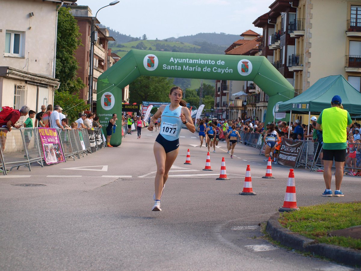 puenteromanillo's tweet photo. XXII MILLA URBANA “Real Valle de Cayón” CANTABRIA. 23 de mayo 
10 en la Milla Popular Femenina. 
Irene Blanco García con 5.45 https://t.co/9zc5rmzccB