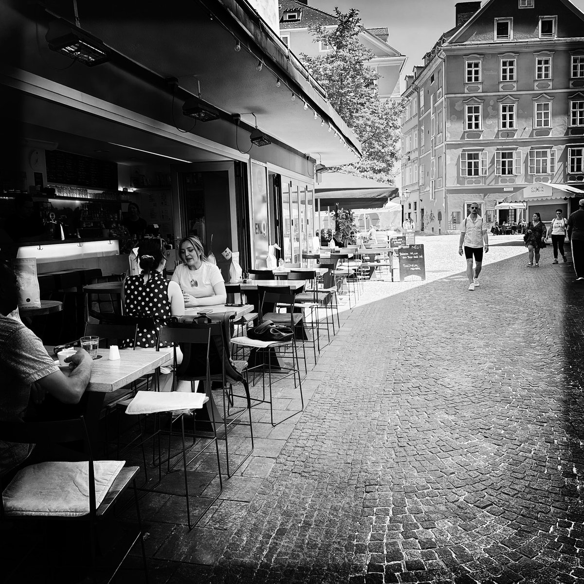 HeimoLoebler's tweet photo. today i walked 2 km to the franciscan quarter and had energetic little italy breakfast. https://t.co/dchnvhR2cg