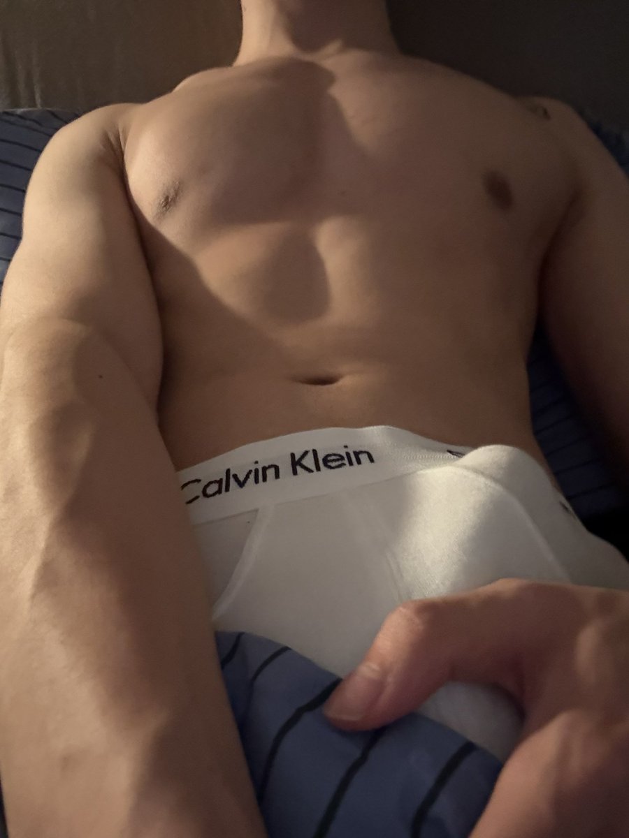 Enoyeo tweet media