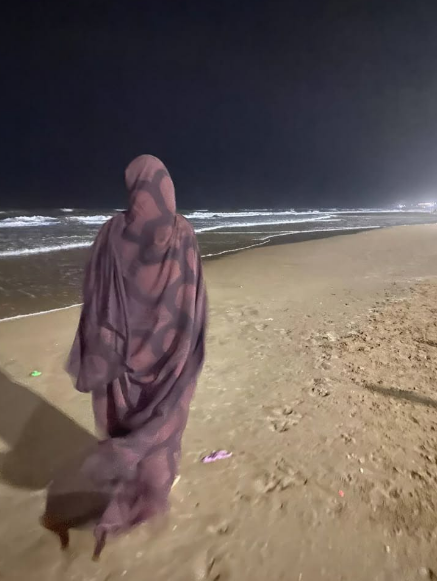 YedalySiham's tweet photo. المرأة الموريتانية.. أنيقة في بساطتها، قوية في صمتها، شامخة مثل الكثبان. https://t.co/LP5wbRy7t4