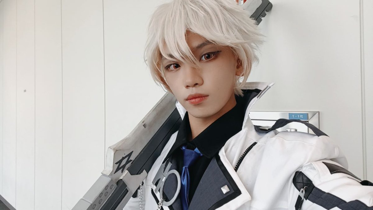 진현 tweet media