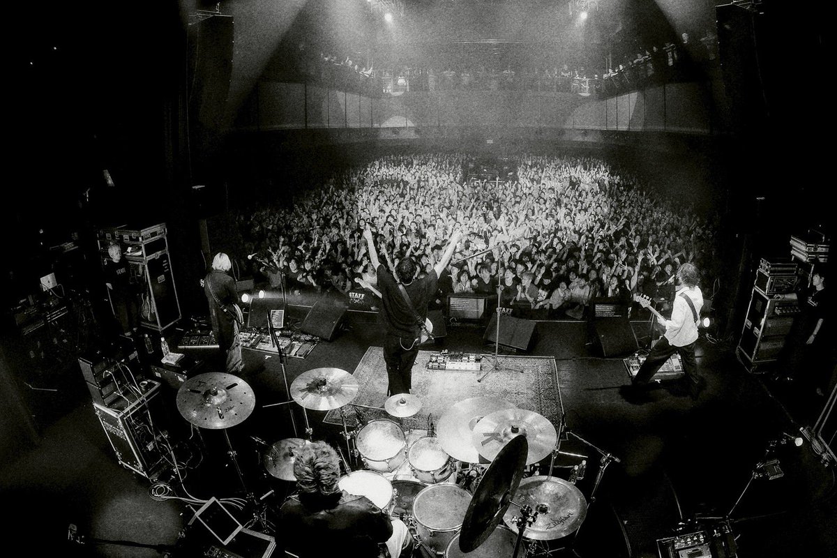 ［Alexandros］CREW Official tweet media