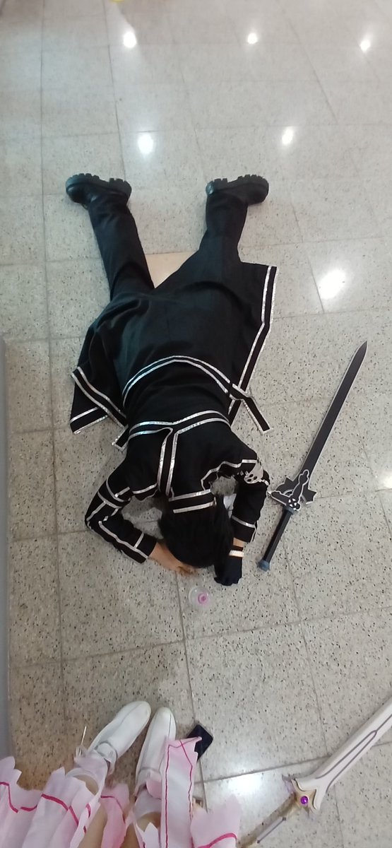 진현 tweet media