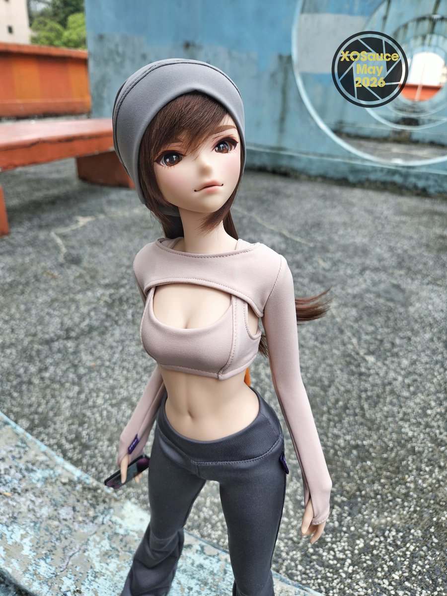 xosauce2016's tweet photo. It's hot but windy! Even so I could still take pictures!🥰

#smartdoll #smartdollclothes #dannychoo 
#bjd #cgmythmaker_cgmm
#smartdolls #CULTUREJAPAN  #fashion #balljointdoll #balljointdollclothes #dollfashion #dollphotography #dollstagram #kawail https://t.co/0XJUevbwnL