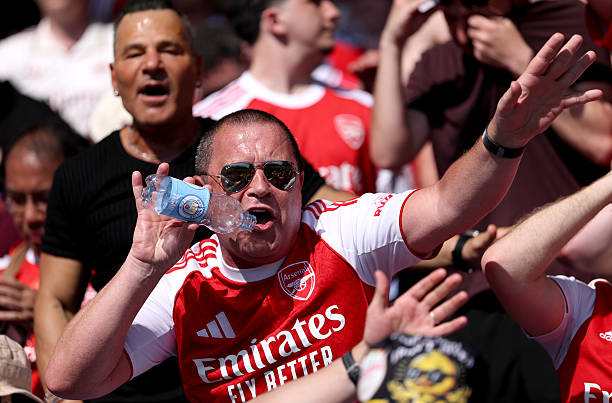 Futbol de Inglaterra tweet media