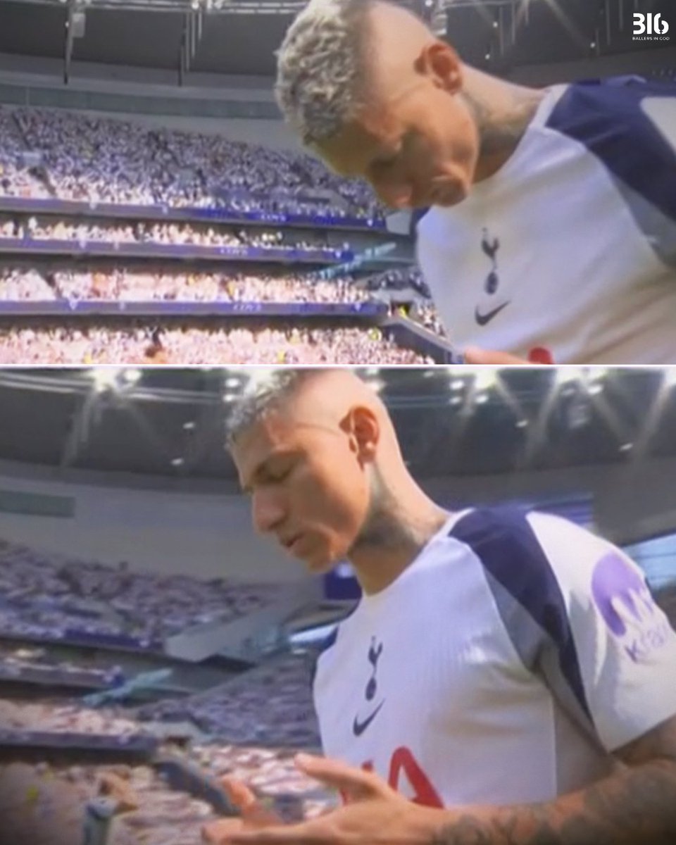BallersinGod's tweet photo. Richarlison was seen praying before one of the biggest games of Tottenham’s season.

“Don’t worry about anything; instead, pray about everything.” — Philippians 4:6 https://t.co/FnR0GyITMS