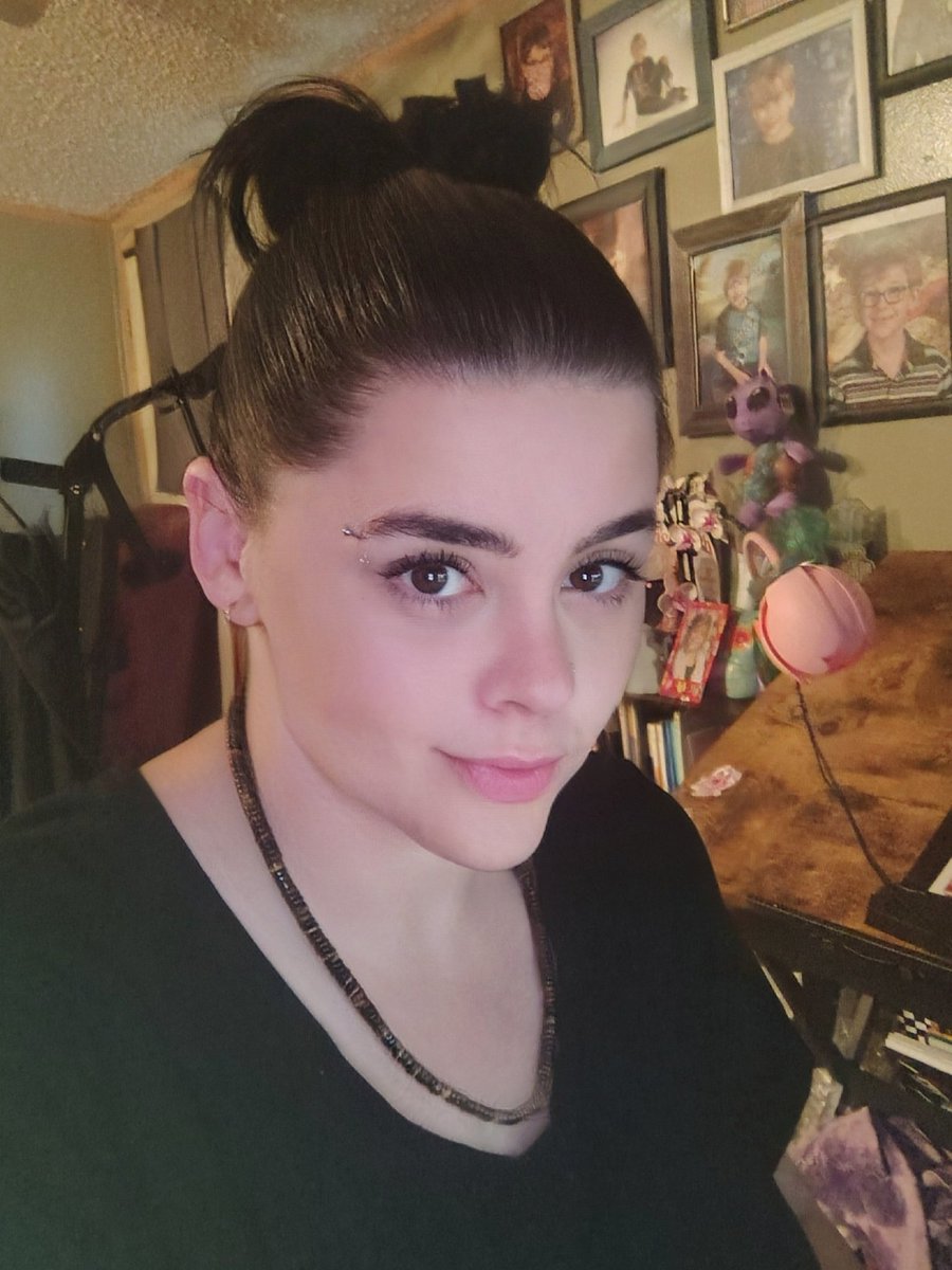 🎃Amy 🎃 tweet media