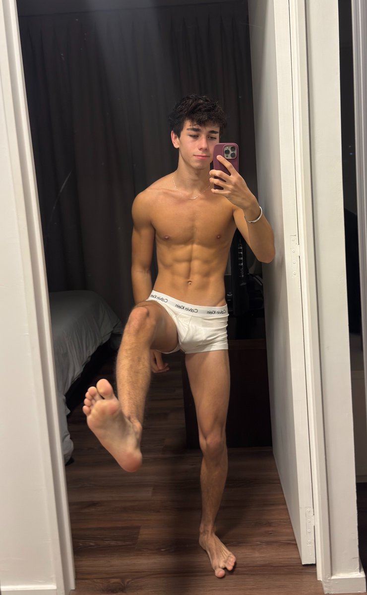 MasterTwink_ tweet media