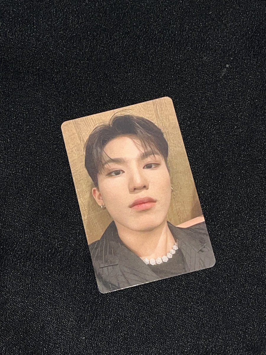 0914jiju's tweet photo. WTS || WANT TO SELL

JEONGWOO PAP || 250k

🏡 Tangerang
🍊free ong
📸 condi by dm
❌ exc adm oren + pack

#wtsaabtreasure #pasarTREASURE 
#ตลาดนัดtruz #ตลาดนัดtreasure #ตลาดนัดเด็กสมบัติ 
트레저 포카 양도

🏷️wts aab truz minisure treasure photocard treasure jeongwoo https://t.co/sHZ9EEkCvo