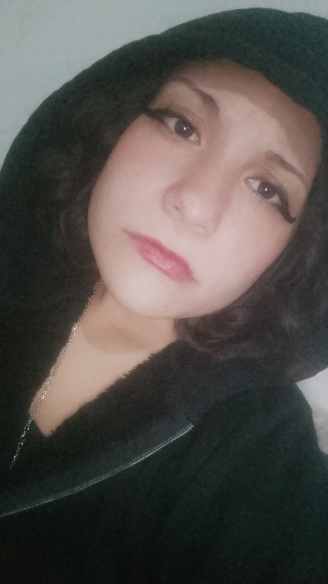 Cachorrita2003's tweet photo. Probando un estilo nuevo ❤️✨

#fypシ゚viral #love #viral #2026 https://t.co/1EHlyS1LSO