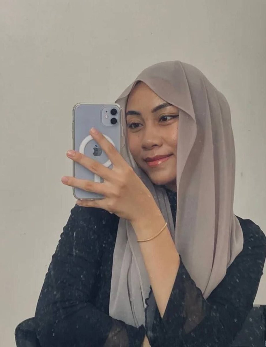 awek melayu tweet media