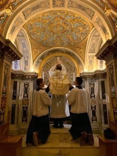 Discover Catholic Business tweet media