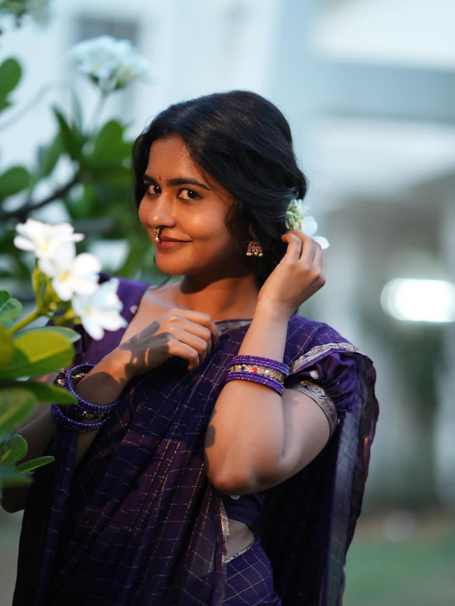 Weekendvibes_'s tweet photo. Deepa Balu 💜
#Deepa #DeepaBalu https://t.co/LIKdjSheu0