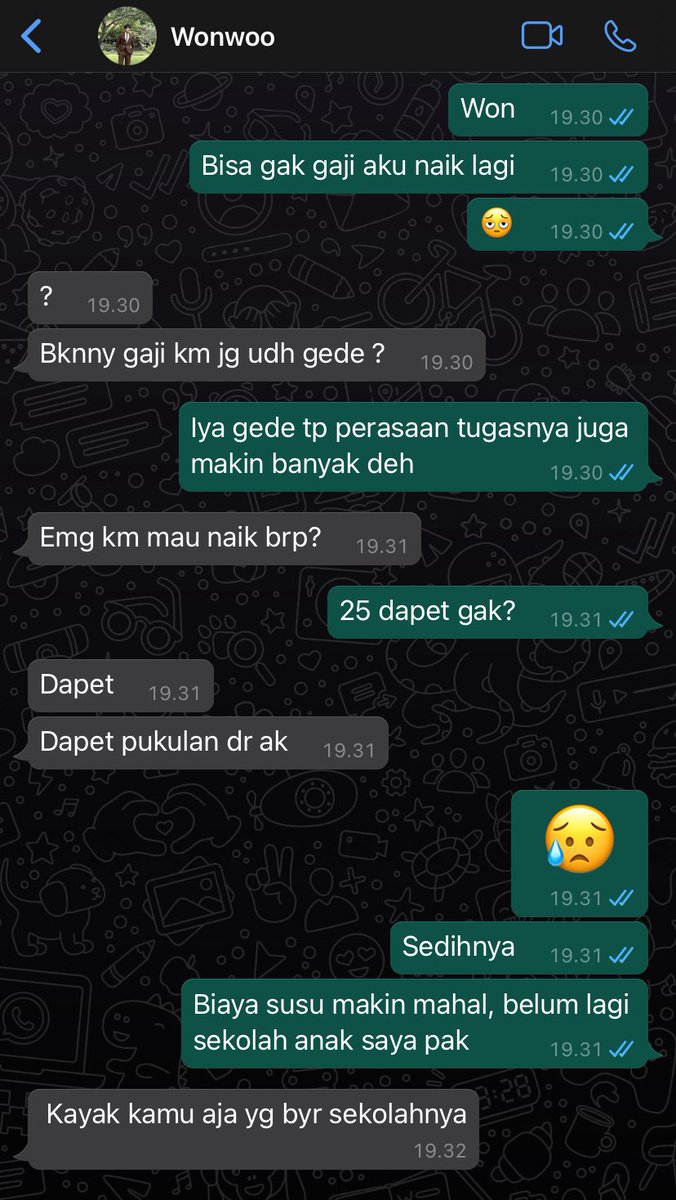 volkphlore's tweet photo. #theproposalcrumbs

edisi dulu vs sekarang kalo minta naik gaji https://t.co/ah0blmVnJR