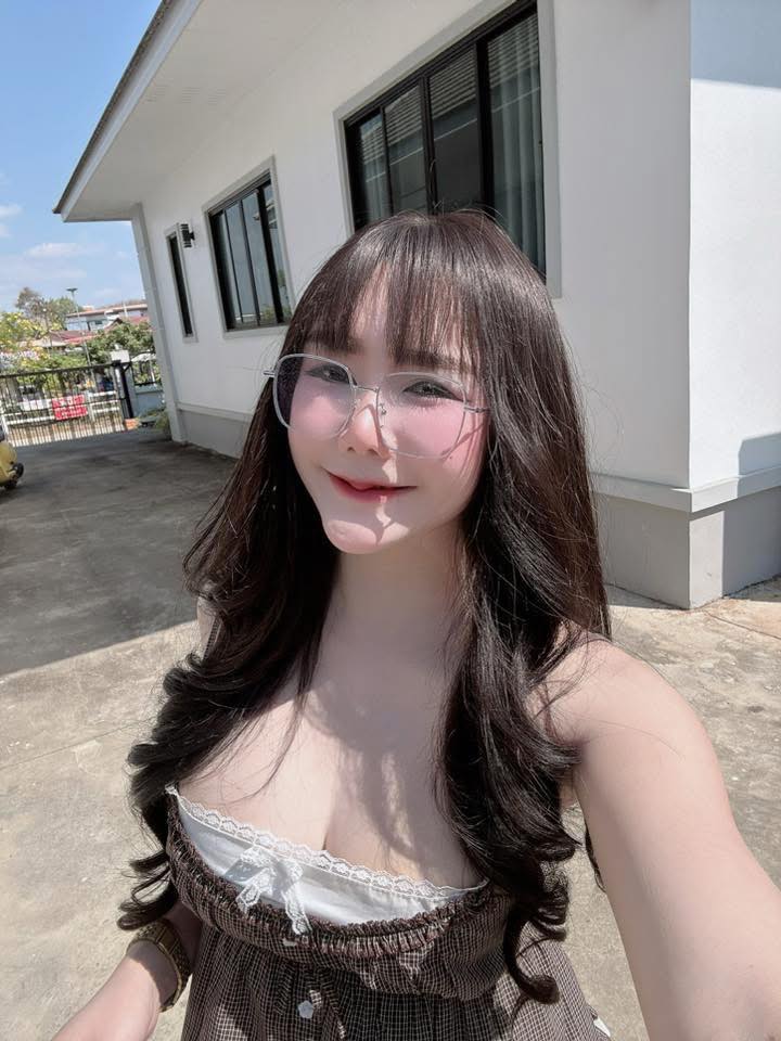 888alonn's tweet photo. แอดมาแล้วไม่ทัก รักไม่เกิดนะครับบอกเลย 😘 https://t.co/fG1zUQa6H8