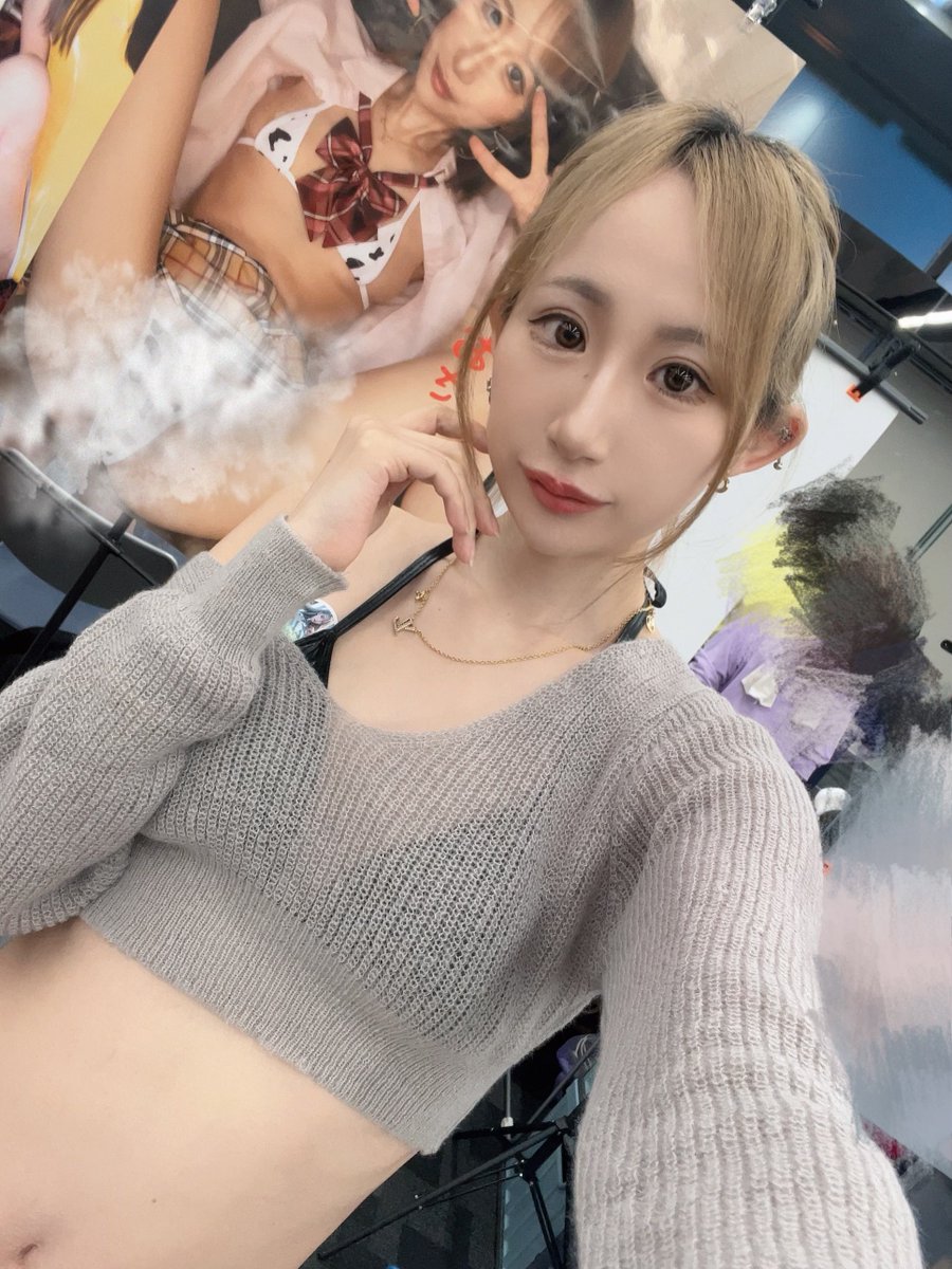 airu__cos44's tweet photo. コスホリありがとうございました😊🙏

新刊通販は考え中です🤔
購入希望の方居ましたらDM下さい！ https://t.co/cHmjXXB2Jj