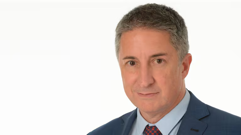 rdegesi43's tweet photo. #estefinde
saludo a Adrian Ventura, que desde las 6 de la mañana esta en radio para informarnos,un dia domingo, gracias https://t.co/zQ59gDSk58