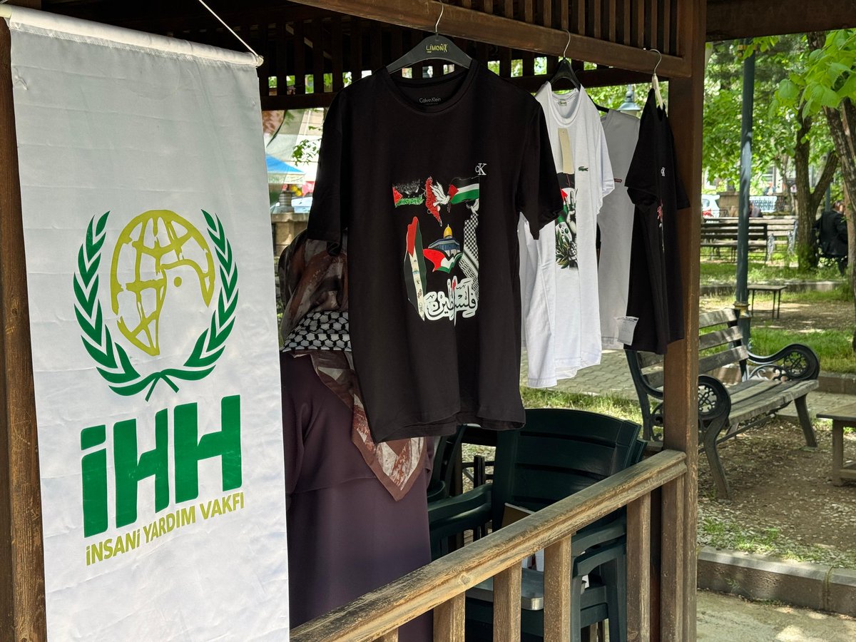 bitlisihh's tweet photo. Bitlis İHH İnsani Yardım Derneği olarak Güroymak'ta Sumud Filosu ve Gazze yararına kermes programını gerçekleştirdik.
***
Destek için:
Bitlis İHH İnsani Yardım Derneği
TR 93 0001 0004 4189 7103 7150 01

📞 İrtibat:
0507 244 13 13 https://t.co/eD3i5FSx9J