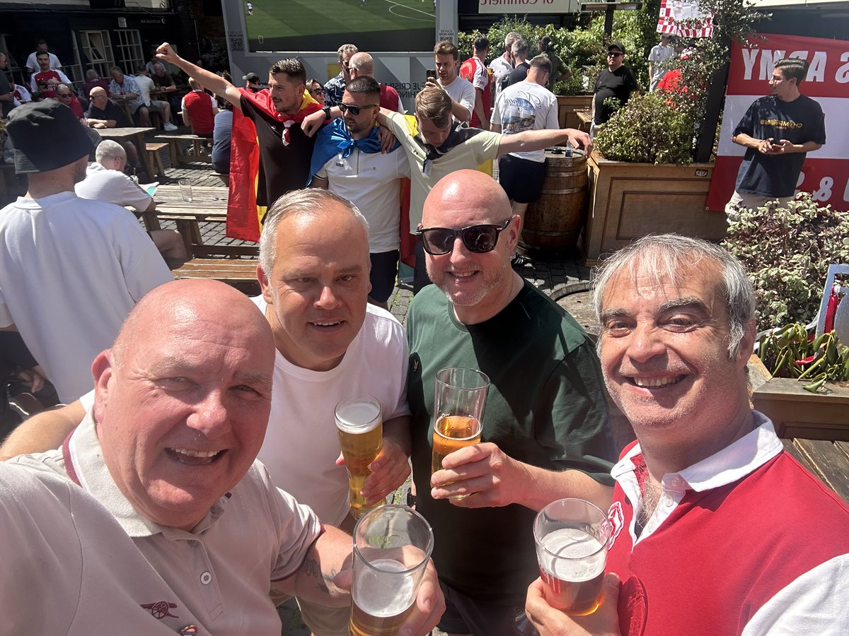 Cheltenham Gooner tweet media