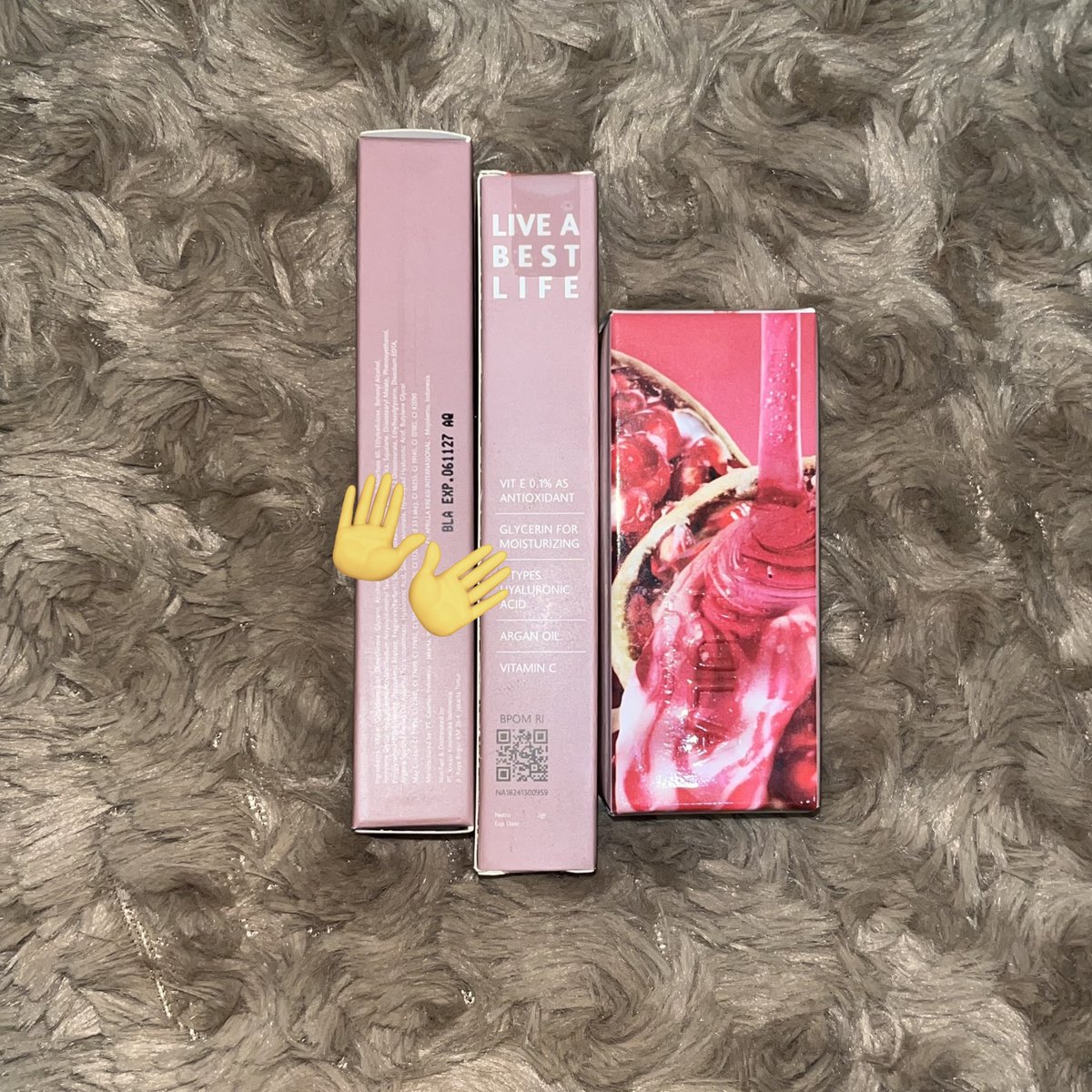 fakingsecrets's tweet photo. wts kula liptint (chloe) &amp; liquid blush (red pome glaze)

masih new semuaaa!! aku udah co duluann &amp; ternyata dibeliin jugaa 😭

85k / ea, take 2 item jadi 150k ajaa, exc adm 🍊 bisa split payment yaa

jabodetabek kalo mau cod di krl only!! 🙂‍↕️ https://t.co/F9dK3biYT4