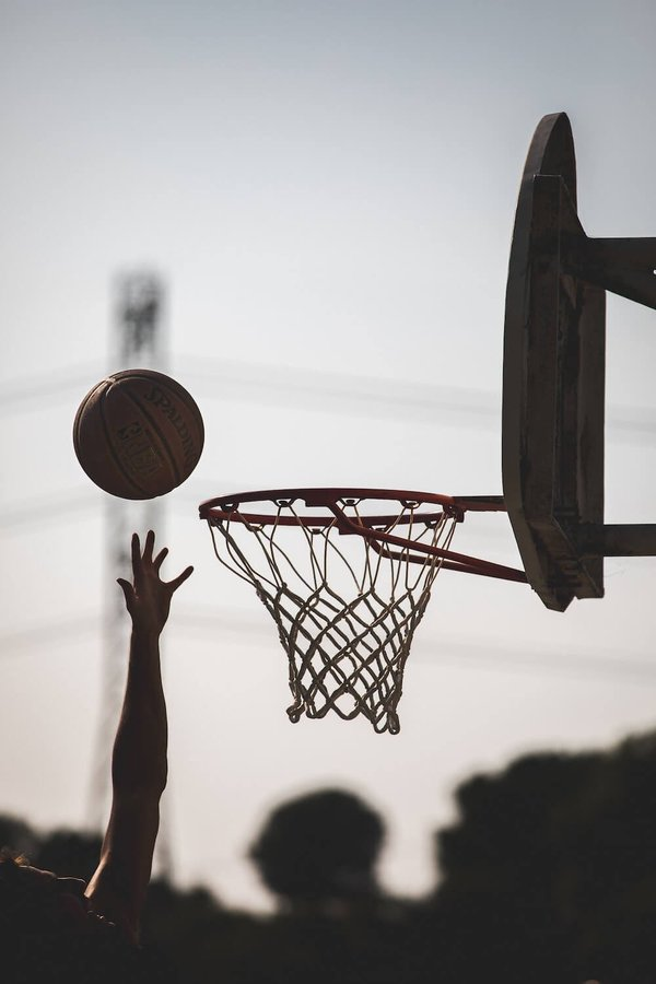 Okbaskett's tweet photo. ☘️ Günün Basketbol İkilisi 

🏀 Olympiakos - Real Madrid / Ev Sahibi 84.5 Üst
🏀 Rasta Vechta - Alba Berlin / +5.5 Maç Sonucu 2 

🎯 2,04 https://t.co/r9o3Ju6yPE
