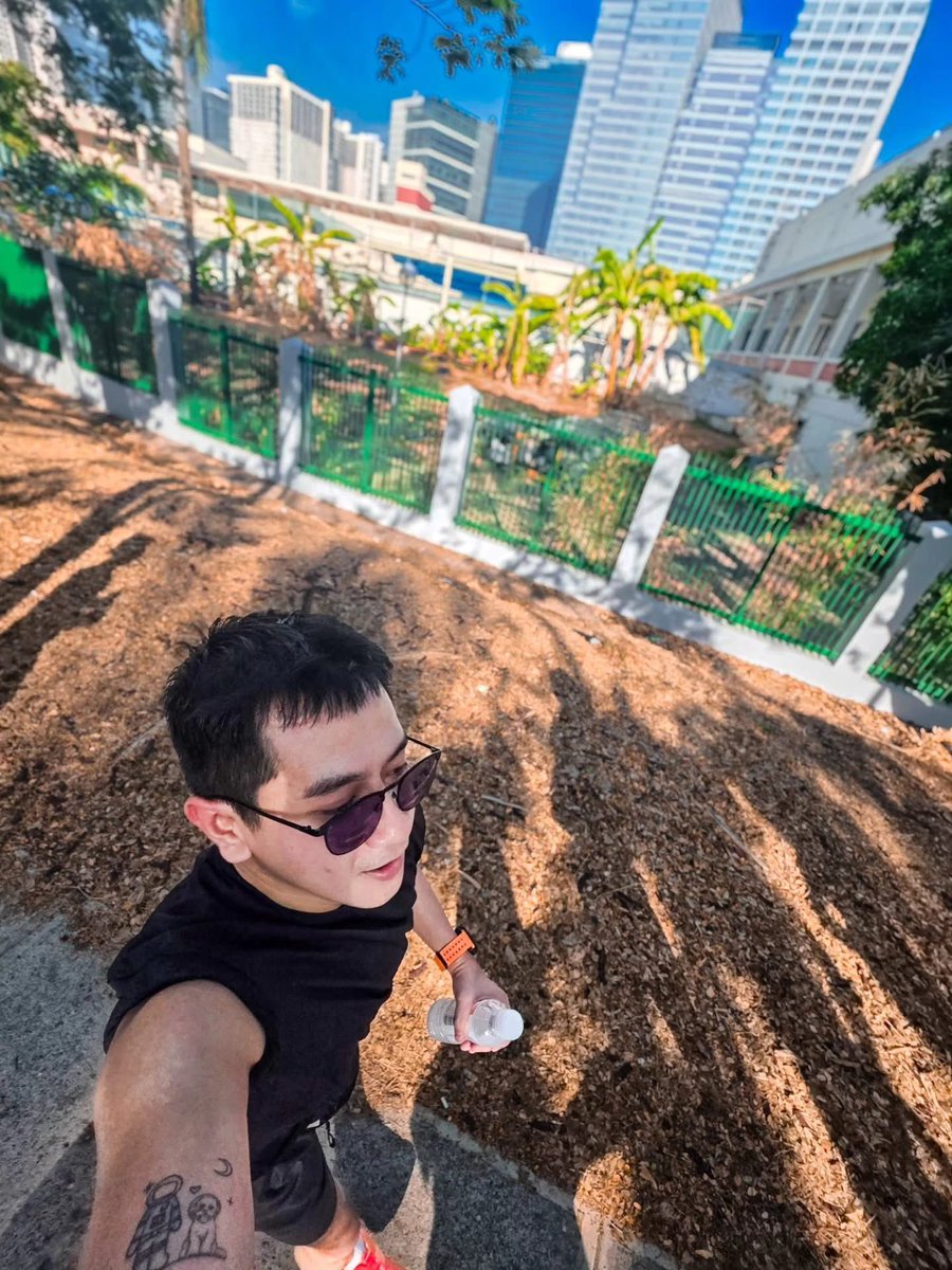jiangomez's tweet photo. Had a great time joining the race prep run of Samsung #RunWithGalaxy for Galaxy Manila Marathon — 3 weeks to go nalang! First time ko rin umattend ng  running clinic after ditching my two recent enlistments 😅  happy na finally naka-join din and got to enjoy the whole experience https://t.co/DilIvlJ8RI