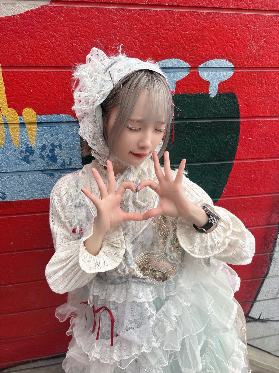 おまとめ専用です♡ Visualzin do fds✨😌 先週のメイクで〜す♡どうかな ブレスレット・バングル
