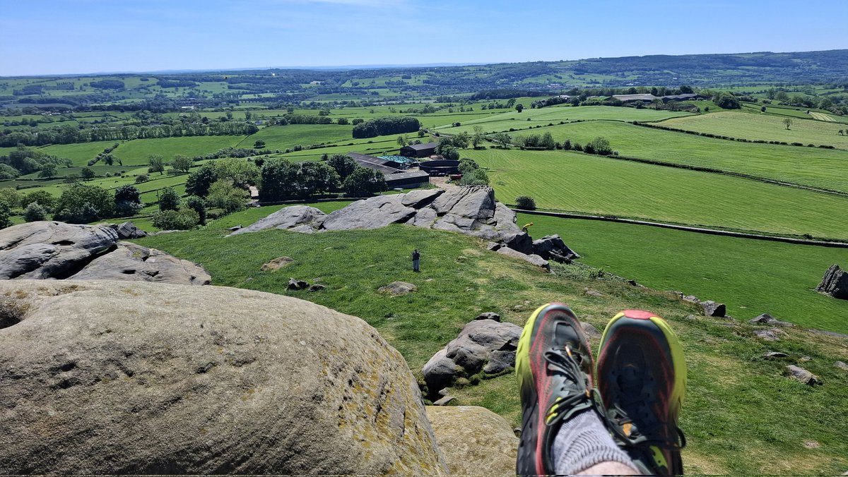Steve72Outdoors's tweet photo. Sunny day 😎 🌞 at #Almscliffcrag #sitclub #getoutside #getoutthere #Yorkshire https://t.co/M5RkAv8IIH