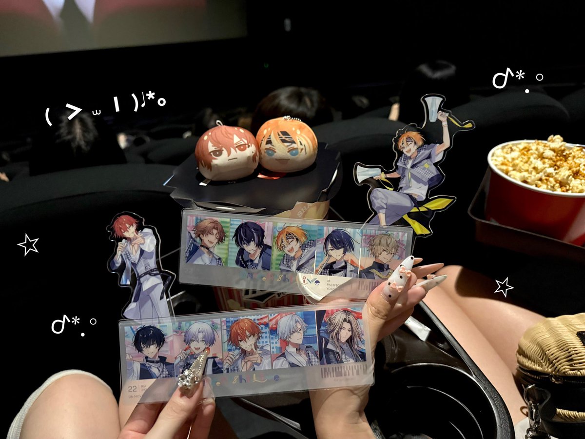 (𓏼ᖛ⥿ᖛ𓏼) tweet media