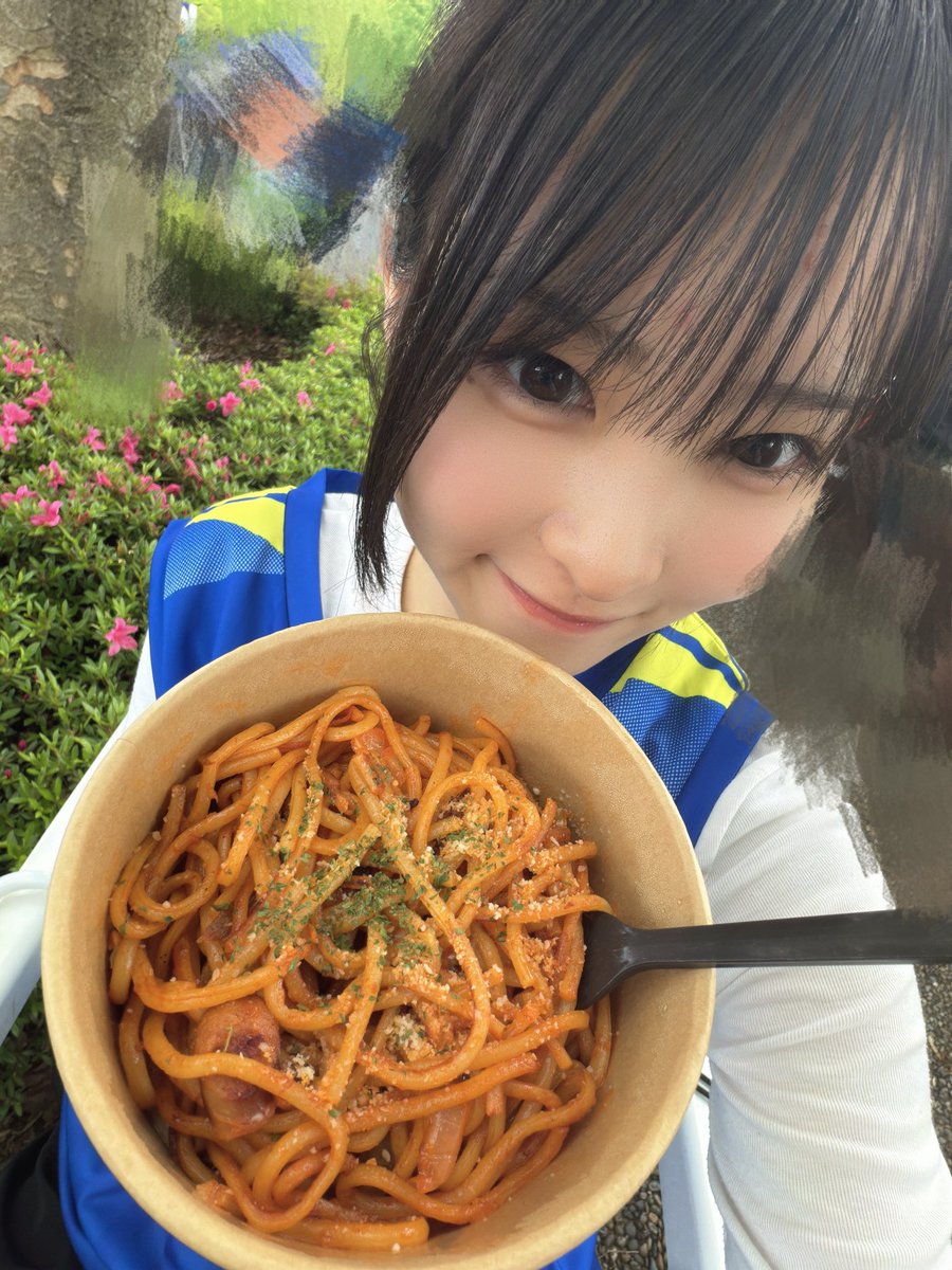 Anna_mpentame's tweet photo. 今日はモンテディオ山形さんの応援してきました!⚽️✨
久しぶりにモンテさんで踊れて、たくさんパワーをもらいました!🌟
そして3-1で勝利!!🙌🏻ゴールの瞬間を見ることができて、とっても感動しました🥹⟡.
グルメもしっかり堪能🍴✨️
#MPFエンタメ #山形 #アイドル #mpfb #anna #モンテディオ山形 https://t.co/TSUL6vgBX5