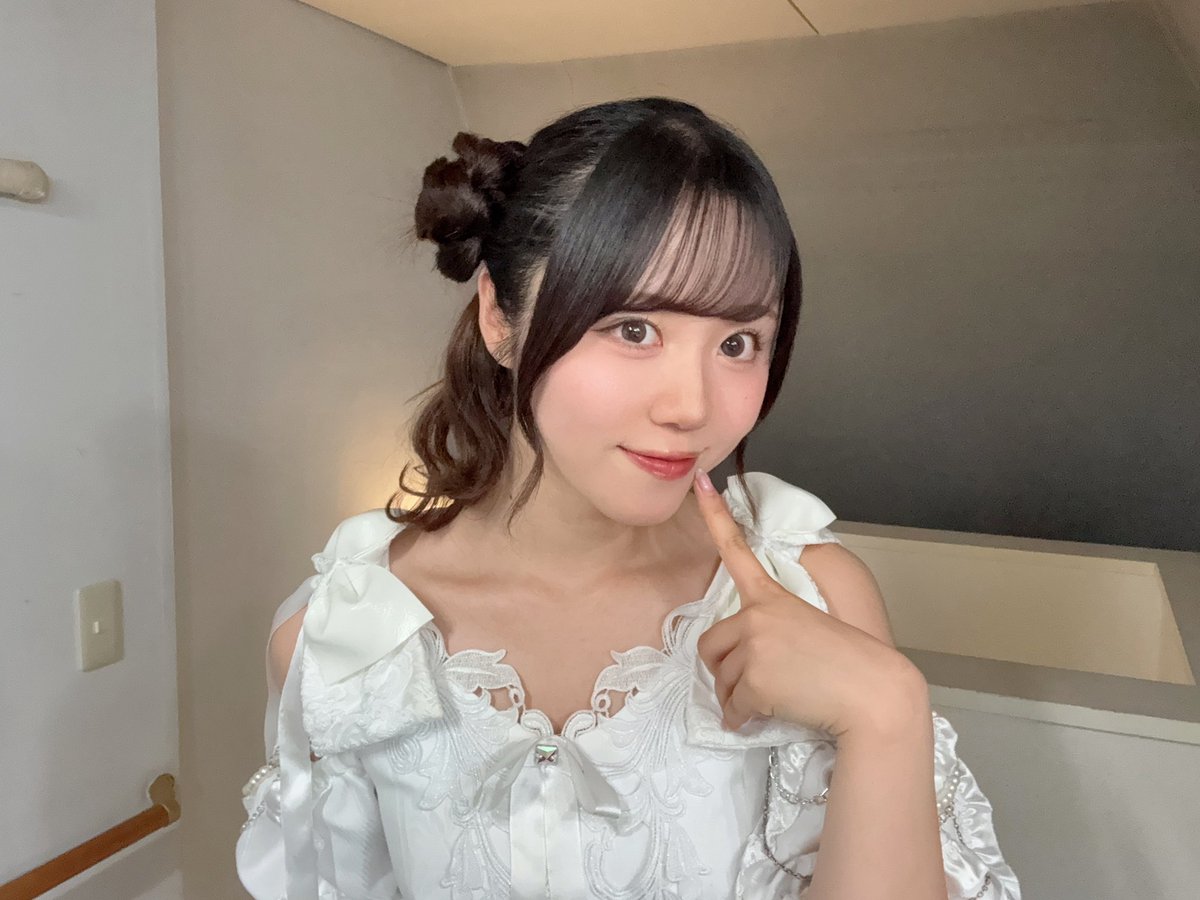 あやポン tweet media