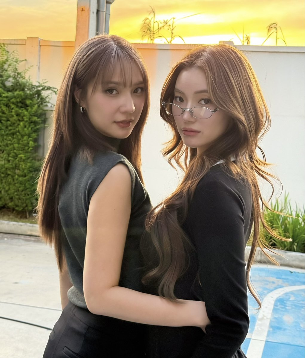 Beeshinori11's tweet photo. คุณไวน์ของคุณลัลล์ค่ะไม่ต้องแย่งกันนะ 🙂‍↔️😳
EWB FOURTH EP
#EnemiesWithBenefitsEP4 https://t.co/9q3N2tcIXR