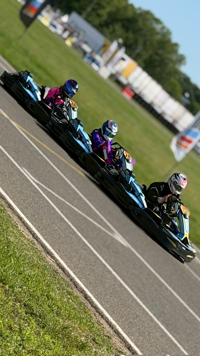 kotapakart38's tweet photo. フランス遠征
SWS ENDURANCE 2026 リザルト
予選は4人のベストラップの平均タイムで順位が決まり39/48位
決勝 41/48位
24時間、ドライバー、サポートメンバーの皆様お疲れ様でした
#sodi
#sws
#Mokkolys https://t.co/BiTN0QdAIi