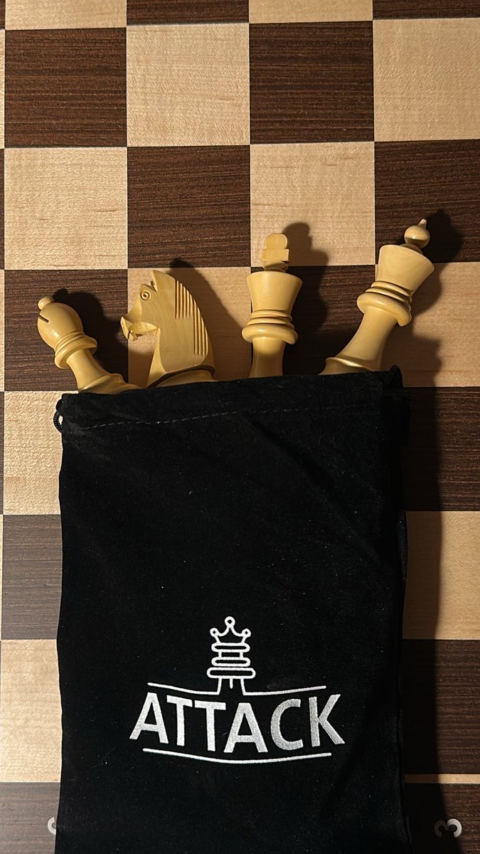 1mhena's tweet photo. In chess luck doesnt exist ♞˖᯽ ݁˖ https://t.co/o04Kmj7xBT