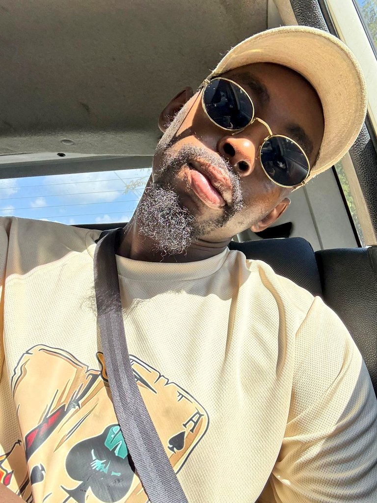Last born ya Mama🥺 tweet media
