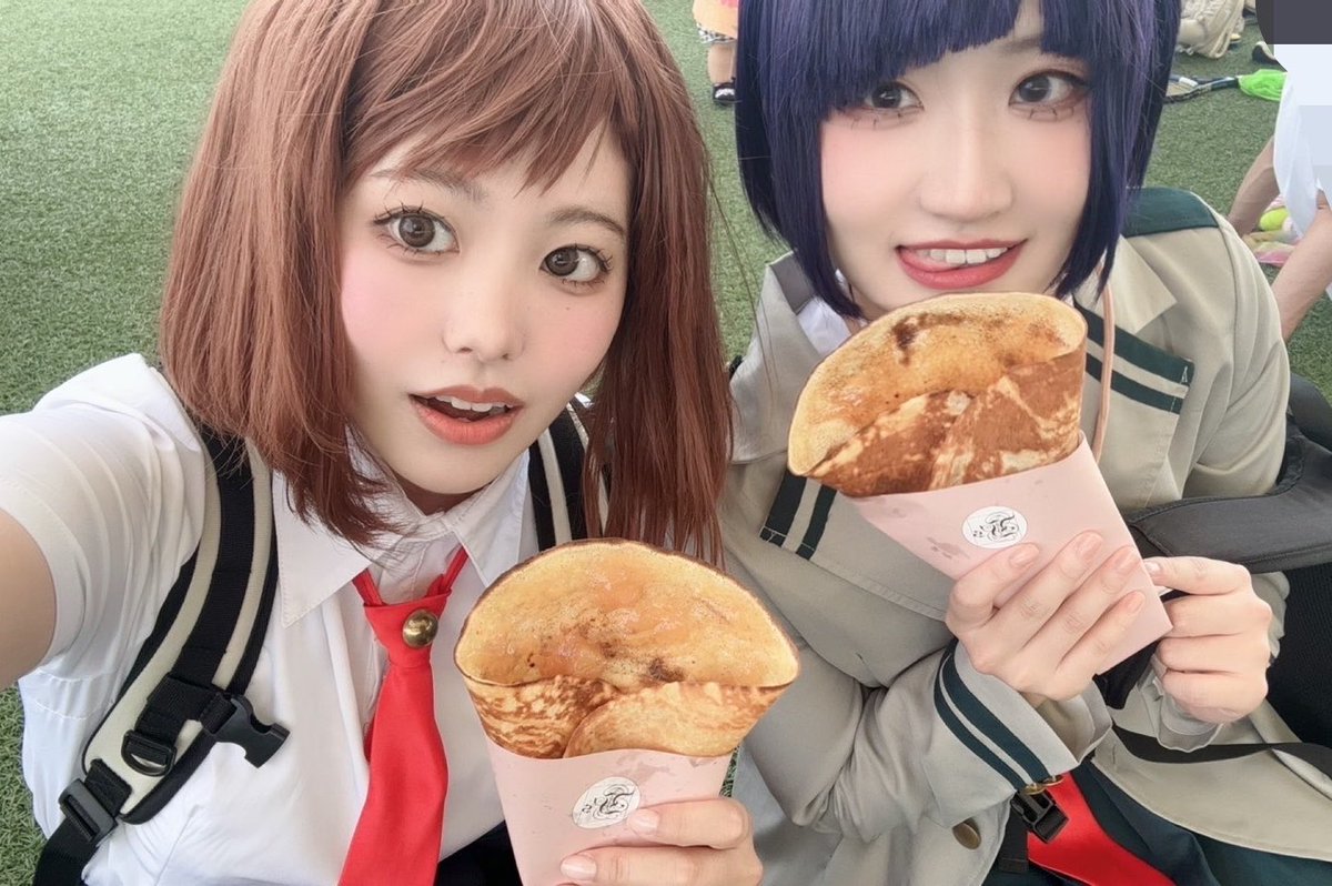 lemon___kumo's tweet photo. あにまるしぇお疲れ様でした〜😭🙌
ゆるっと短い時間でしたが、A組女子で遊んでました🍵

パフォも最高すぎた〜😭💗
わいわい素敵なイベントでした！来年も行きたい〜🥲🌟

（きりちゃんと初コス再来でした！）

 #あにまるしぇ https://t.co/v88oJW62ng
