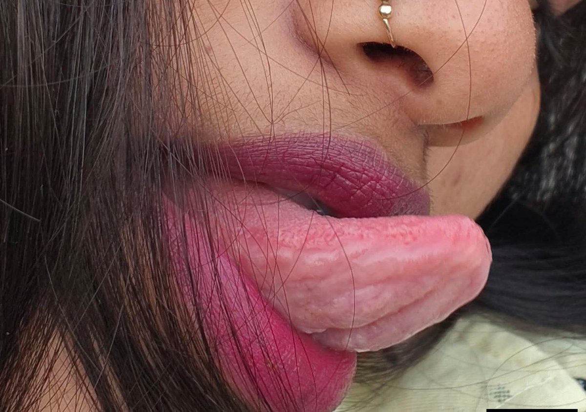 priyasingle1 tweet media