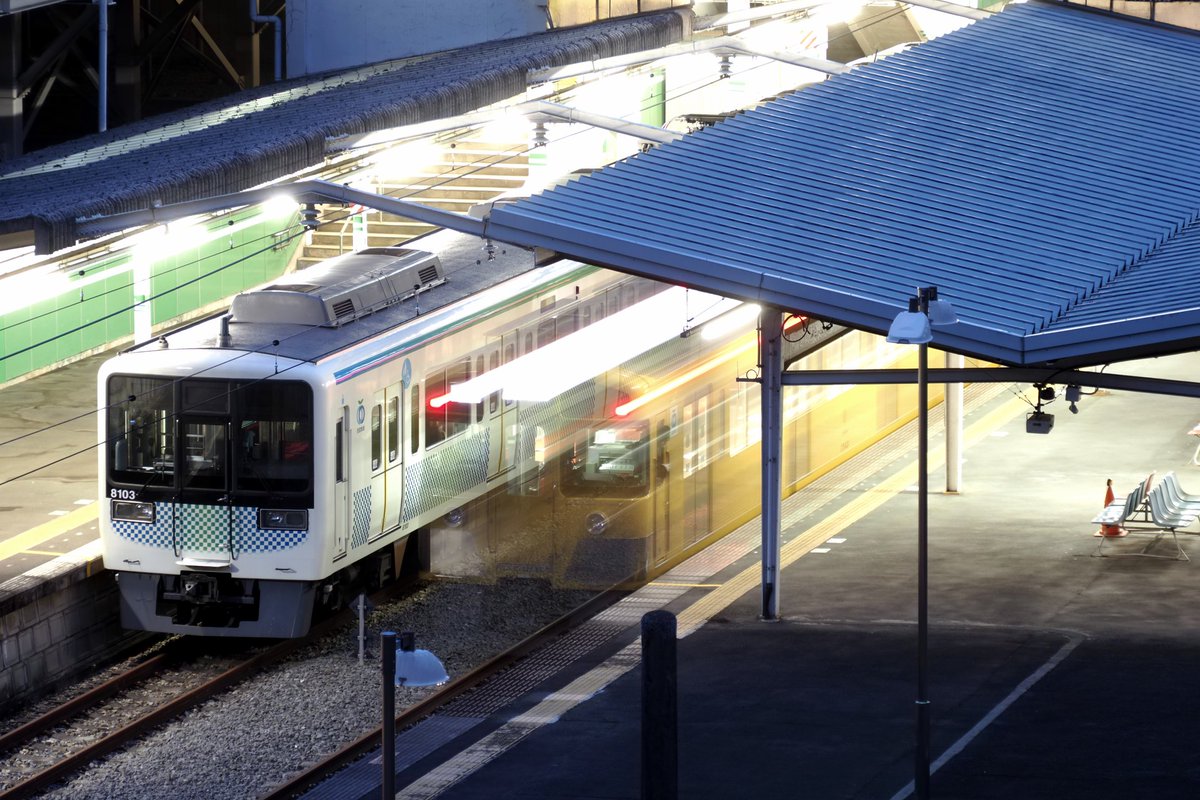 クハ１０３ー５６０ tweet media