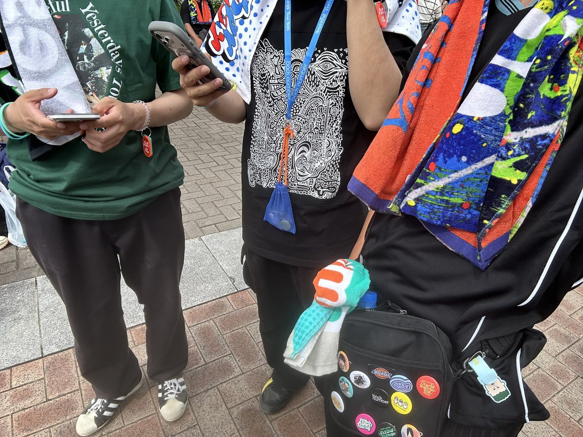 ゆと tweet media