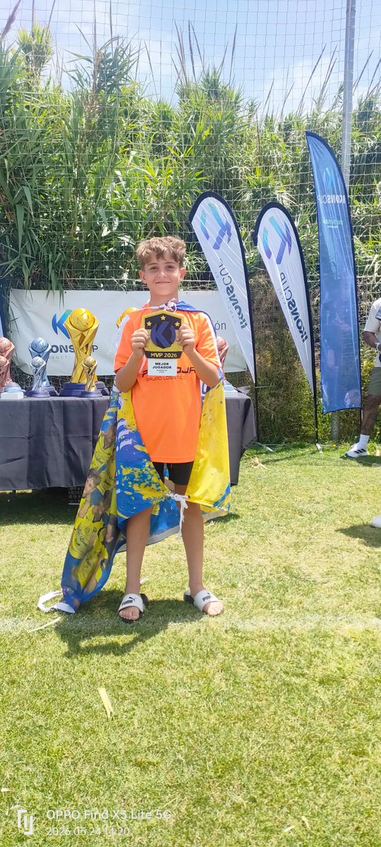 cantera_udt's tweet photo. 👏🏼 Nuestro #BenjaminA campeón de la IkonsCup. Manuel Centeno fue elegido MVP del torneo.🤩

💪🏼 ¡Enhorabuena chicos!

#CanteraUDT #AquiEstamosOtraVez https://t.co/DDAQojqtih