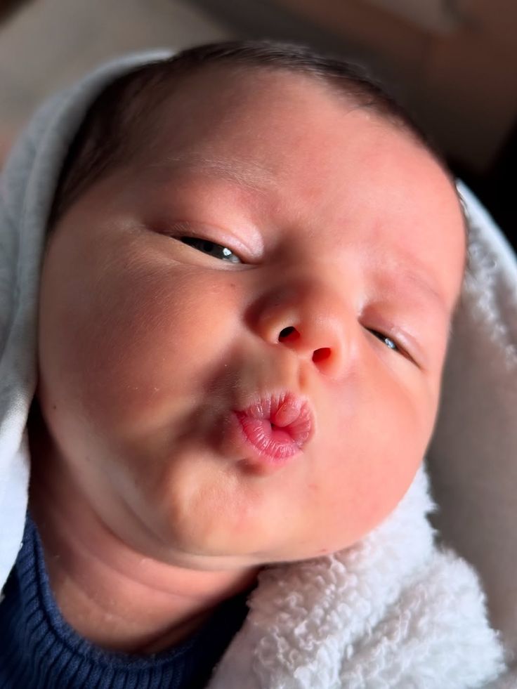 Cuddleecute's tweet photo. https://t.co/T2R0tLDqxC